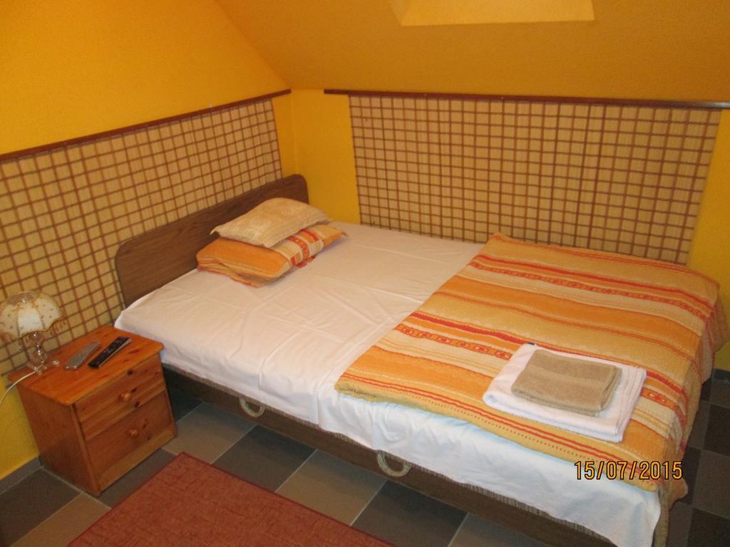 Kisherceg Szallashely Budapest Room photo