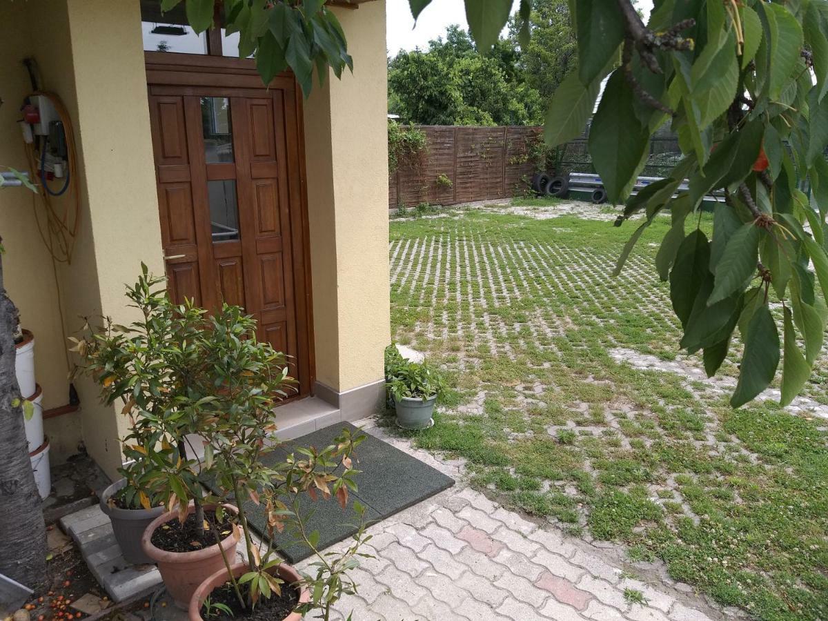 Kisherceg Szallashely Budapest Exterior photo